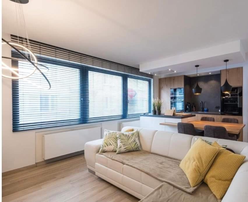 Hotel Ter Streep Oostende Exteriör bild