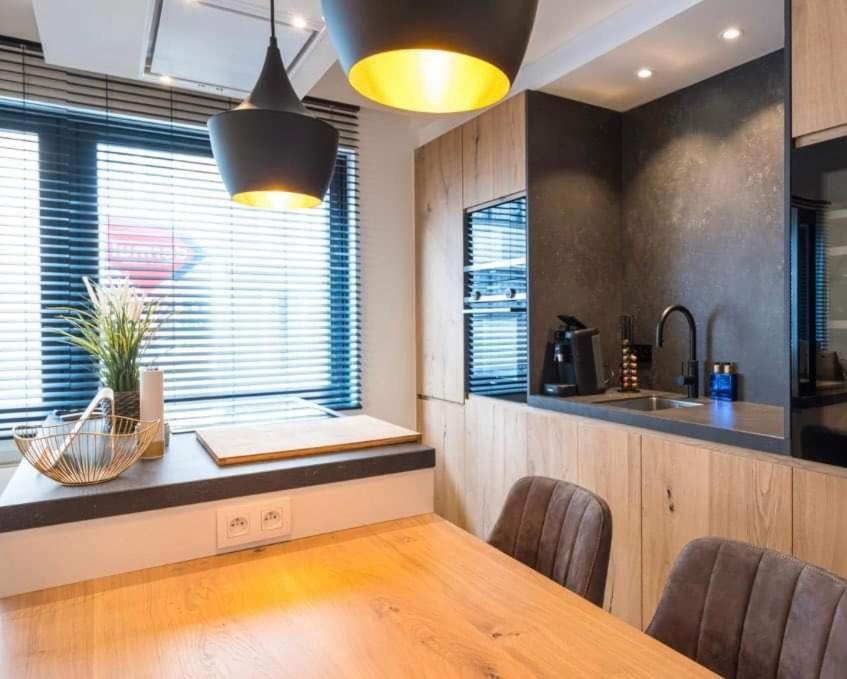 Hotel Ter Streep Oostende Exteriör bild