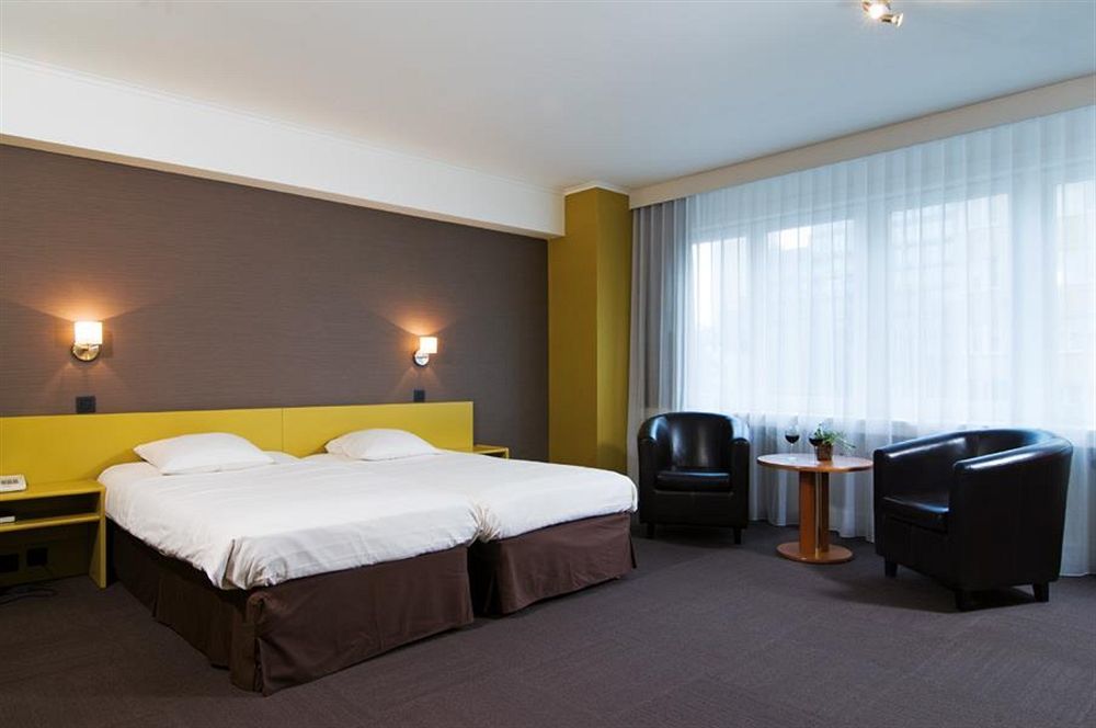Hotel Ter Streep Oostende Rum bild