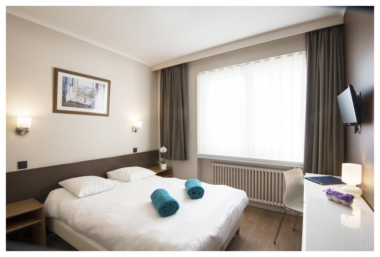 Hotel Ter Streep Oostende Exteriör bild